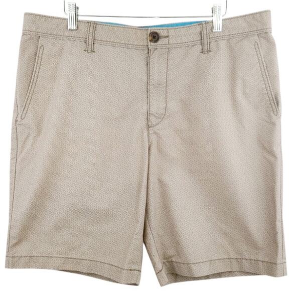 Original Penguin 9" Inseam Chino Shorts Geometric Print Men's Size 36 Tan Preppy - Picture 1 of 11